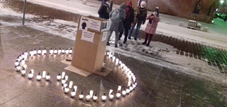 Druga rocznica mierci Pawa Adamowicza w Elblgu. wiateko pamici dla tragicznie zmarego prezydenta