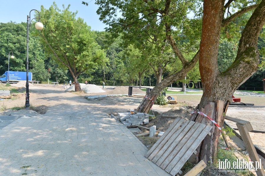 Remont parku Dolinka , fot. 34