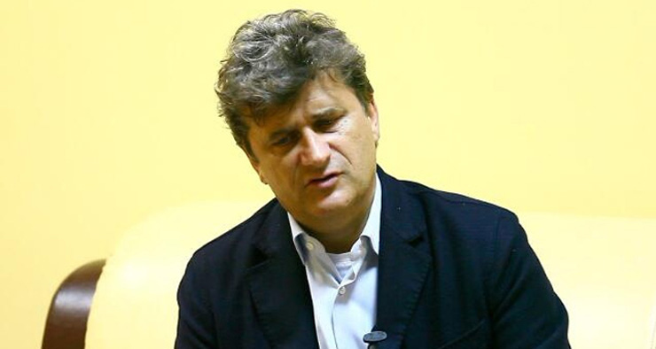 Czas skończyć z obłudą w polityce