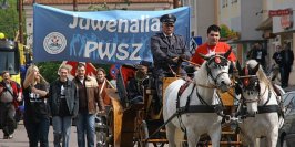 Elbl�skie Juwenalia stan� si� mark�?