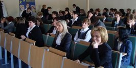 Kolejne obrony dyplomowe piel�gniarek w EUH-E