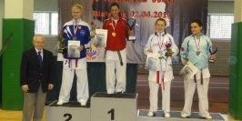  Elbl��anka z�ot� medalistk�