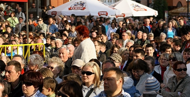 Stare Miasto - restauratorzy kontra mieszkańcy
