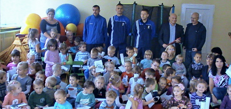 Olimpijska Szkoa - wizyty pikarzy w SP 12 i Przedszkolu nr 15