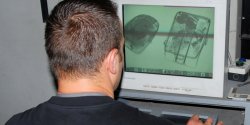 Amunicja w bagau pasaera z Elblga na gdaskim lotnisku