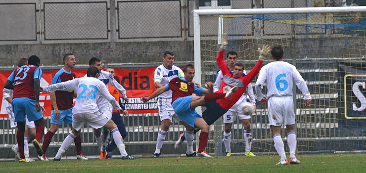 Poraka z Kolejarzem – Olimpia koczy rund jesienn na ostatnim miejscu