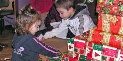 �wi�teczne paczki trafi�y do elbl��an