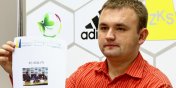 Ukraiski trener Olimpii oszuka prezesa i kibicw? 