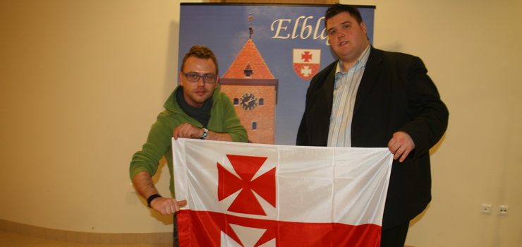 Sprawdź, jak naprawdę wygląda „Bitwa na głosy”! Piotr, Filip i Tomasz opowiadają nam o kulisach programu