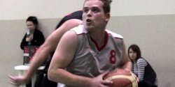 Przechwyt z kompletem zwyci�stw w lidze koszyk�wki