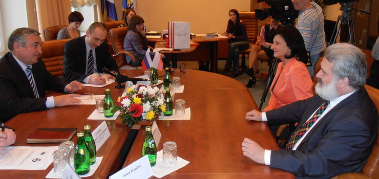 Wiceprezydent Grayna Kluge z wizyt w Nowogradzie Wielkim