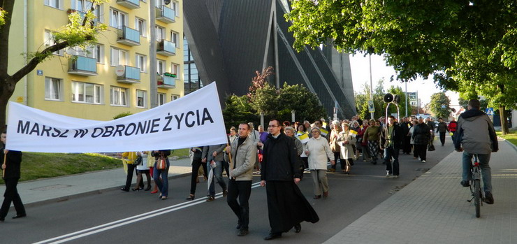 Ulicami Elbląga przeszedł marsz w obronie życia