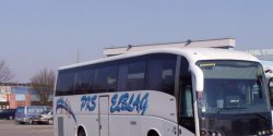 S� trzy po��czenia autobusowe z Elbl�ga do stolicy. Dlaczego nie mo�e by� ich wi�cej? 