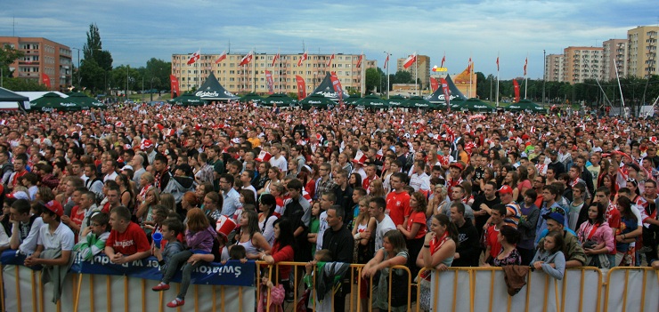 „Gramy jak nigdy, przegrywamy jak zawsze”. Koniec polskich marze o Euro 2012