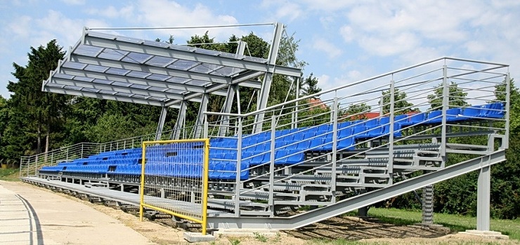 Stadion przy ulicy Moniuszki wci czeka na budow zadaszenia trybun