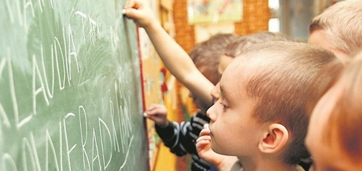 Elbląscy rodzice za edukacją 6-latków w szkołach?