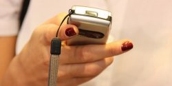 Telefony na kartę pod baczną kontrolą służb?