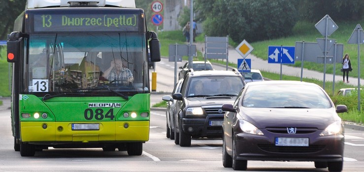 Bdzie mona rejestrowa samochody z kierownic po prawej stronie. Kierowcy wr wzrost liczby wypadkw 