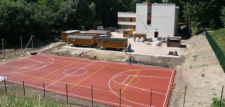 Odkd dziaa tu placwka, w okolicy jest spokojniej