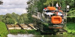 Cudze chwalicie, o swoim zapominacie? Kana� Elbl�ski i Mazury walcz� o tytu� Cudu Ba�tyku