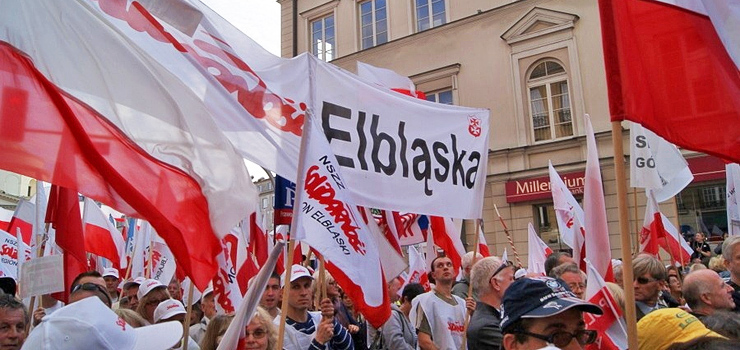 Elblążanie protestowali w Warszawie w  marszu „Obudź się Polsko” - zobacz zdjęcia