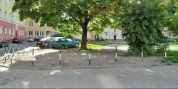 Dziki parking na M�cznej znikn��, ale problem pozosta� 