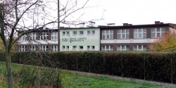 Pracownicy Domu dla Bezdomnych odpowiadaj� radnemu Wilkowi