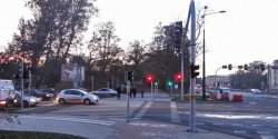 Sygnalizacja �wietlna na newralgicznym skrzy�owaniu zosta�a w��czona