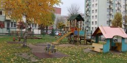 Jak si� maj� elbl�skie place zabaw?