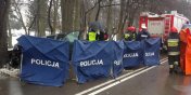 miertelny wypadek na Fromborskiej.W osobowym mercedesie zginy dwie osoby