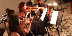 By przyjemne po��czy� z po�ytecznym. Charytatywny koncert z okazji Dnia Kobiet przyci�gn�� t�umy elbl��an