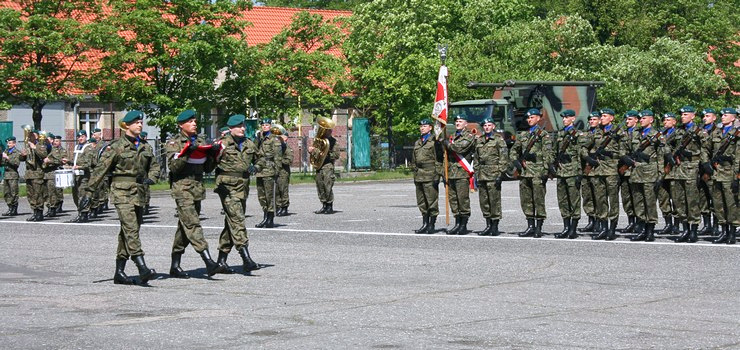 Obchody 18-tej rocznicy powstania 16 Batalionu Dowodzenia im. Ziemi Elblskiej - zobacz zdjcia