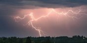 Meteorolodzy zapowiadaj burze i intensywne opady deszczu