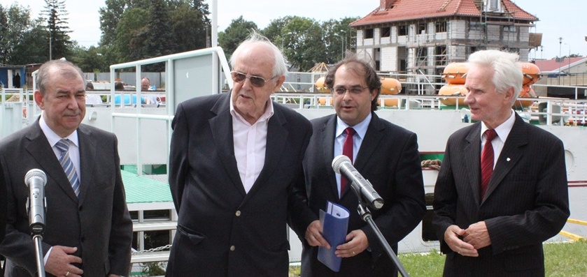 Jerzy Wilk dzikuje Ministrowi Biernackiemu, za poparcie jego pomysu ws. przekopu Mierzei