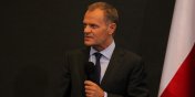 Tusk debatowa z elblanami prawie dwie godziny - posuchaj