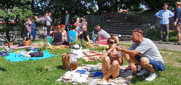 Letnie śniadanie wśród aromatycznych ziół. Drugi ziELBLĄG za nami!