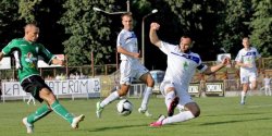 Remis Olimpii na inauguracj� II ligi - zobacz zdj�cia z meczu
