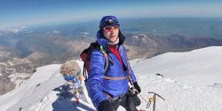 Elbl��anie z pasj�: Maciej Majewski o Rysach, Mont Blanc i Elbrusie: "...czy pokonali�my g�r�? Nie, tylko samych siebie"