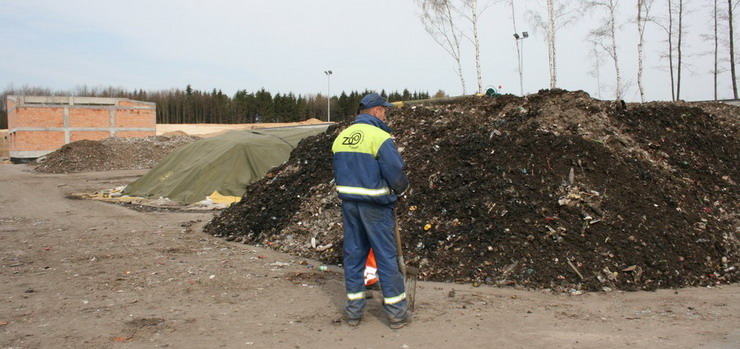 „Co u licha się dzieje, że codziennie od wieczora do rana po prostu śmierdzi”