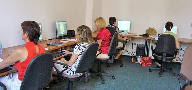 Oswoić komputer. Bezpłatne warsztaty komputerowe