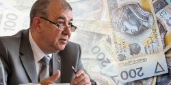 Prezydent Jerzy Wilk chce wybudowa� basen za pieni�dze na stadion, kt�rych ju� nie ma