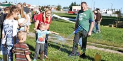 Na Zatorzu gwar, �piew i zabawa - zobacz zdj�cia z Festynu