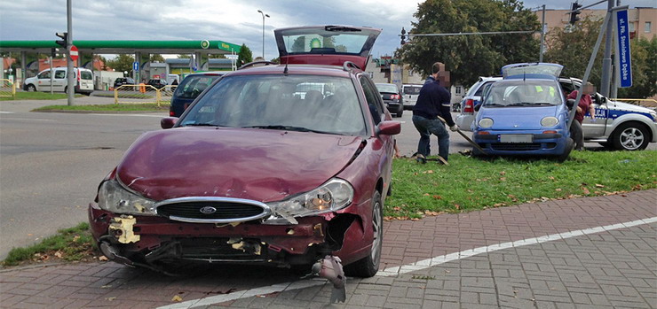 Nie ustpia pierwszestwa i zajechaa drog kobiecie z dzieckiem