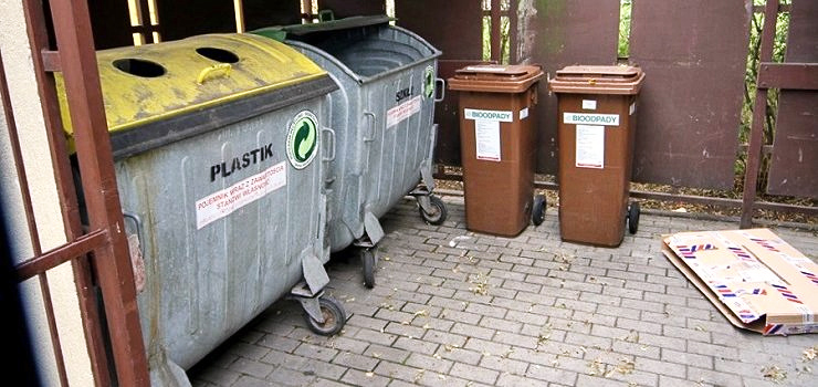 Absurdy reformy śmieciowej. Najpierw ginęły pojemniki, teraz... śmieci