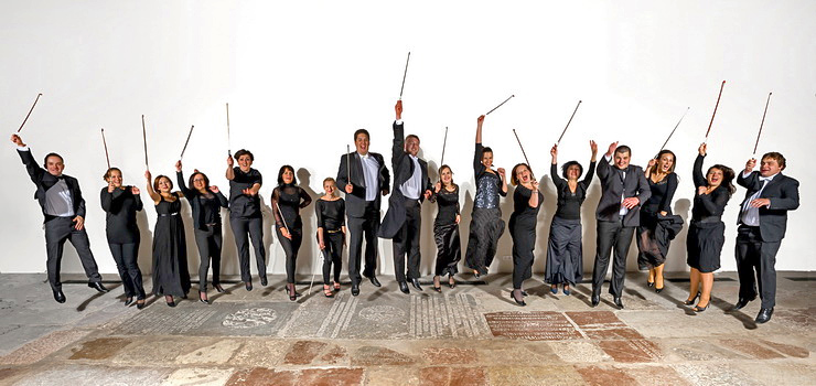 Muszą grać z najlepszymi, bo to, zdaniem Janusza Wojtarowicza, jedyna szansa na szybki rozwój