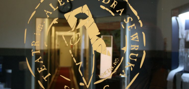 Anonim zwrci si do Ministra w imieniu zespou Teatru przeciw Dyrektorowi. "Zszokowani jestemy pomwieniami i oszczerstwami zawartymi w pimie" (aktualizacja)