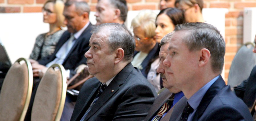 Witacze, nowa strona po rosyjsku i zaproszenie na "długi weekend". Elbląg chce u siebie Rosjan