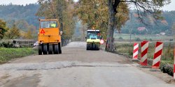 Zamknita droga do Tolkmicka spdza sen z oczu mieszkacom. Kiedy zakocz si roboty?