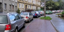 Autobusy i tramwaje vs. samochody. Co usprawnia komunikacj w miecie?