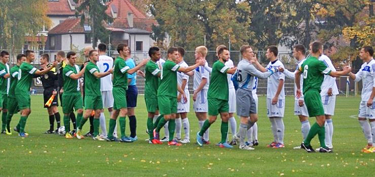 Olimpia przegrywa ze Świtem i kończy mecz w "9"